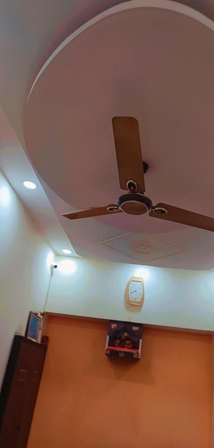 Hotel Bhagirath Varanasi Exterior photo